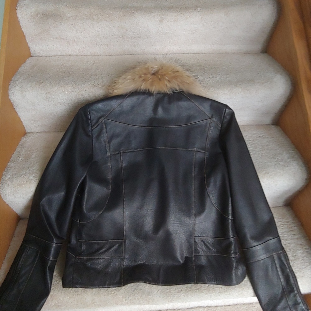 Leather jacket - Picture 4 of 4